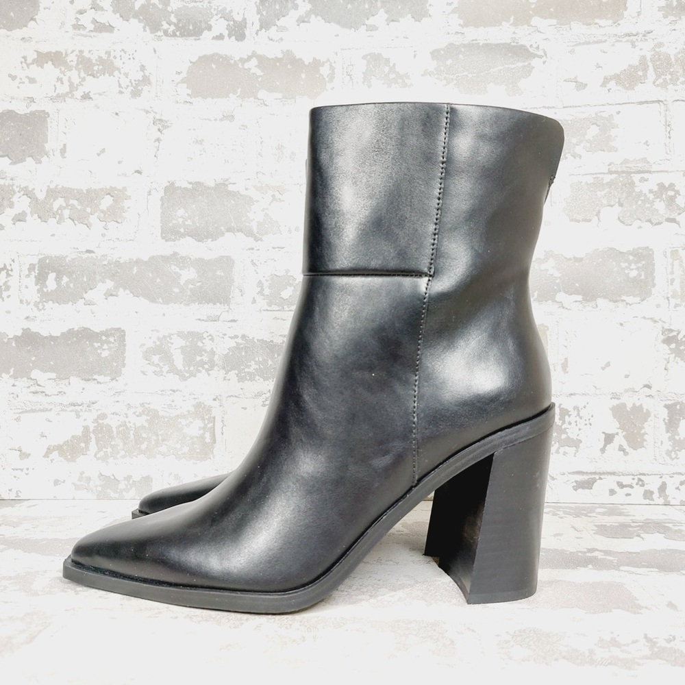 NEW Steve Madden Silvee Black Leather Snip Toe Block Heel Side Zip Boots D759